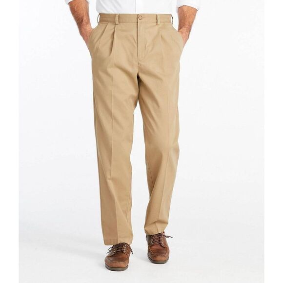 L.L. Bean Men's Wrinkle-Free Double L® Chinos,  Classic Fit Pleated Size 37x28 D - Picture 1 of 9